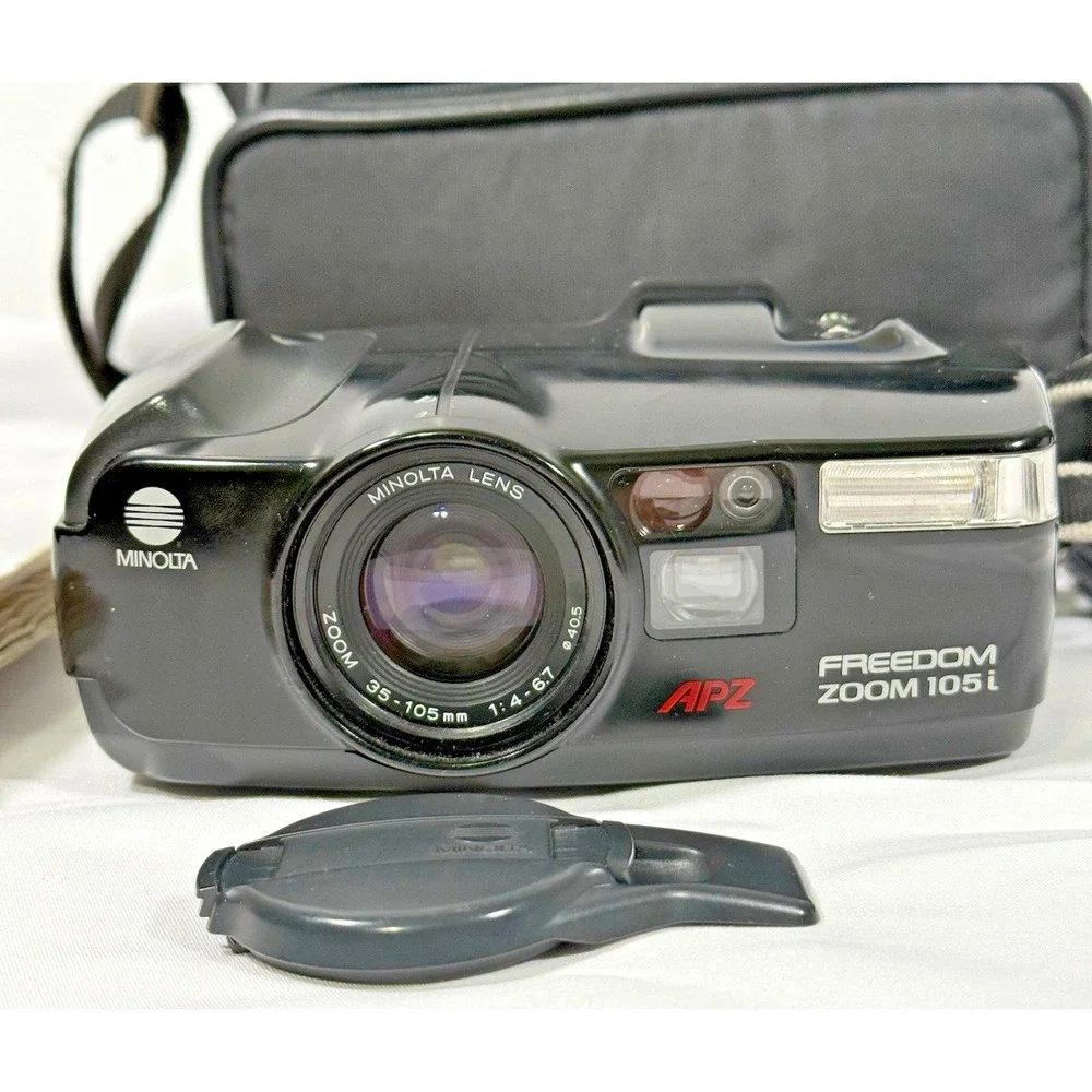 Minolta Freedom Zoom 105i 35mm Film Camera Black APZ 35-105mm Lens Manual Case